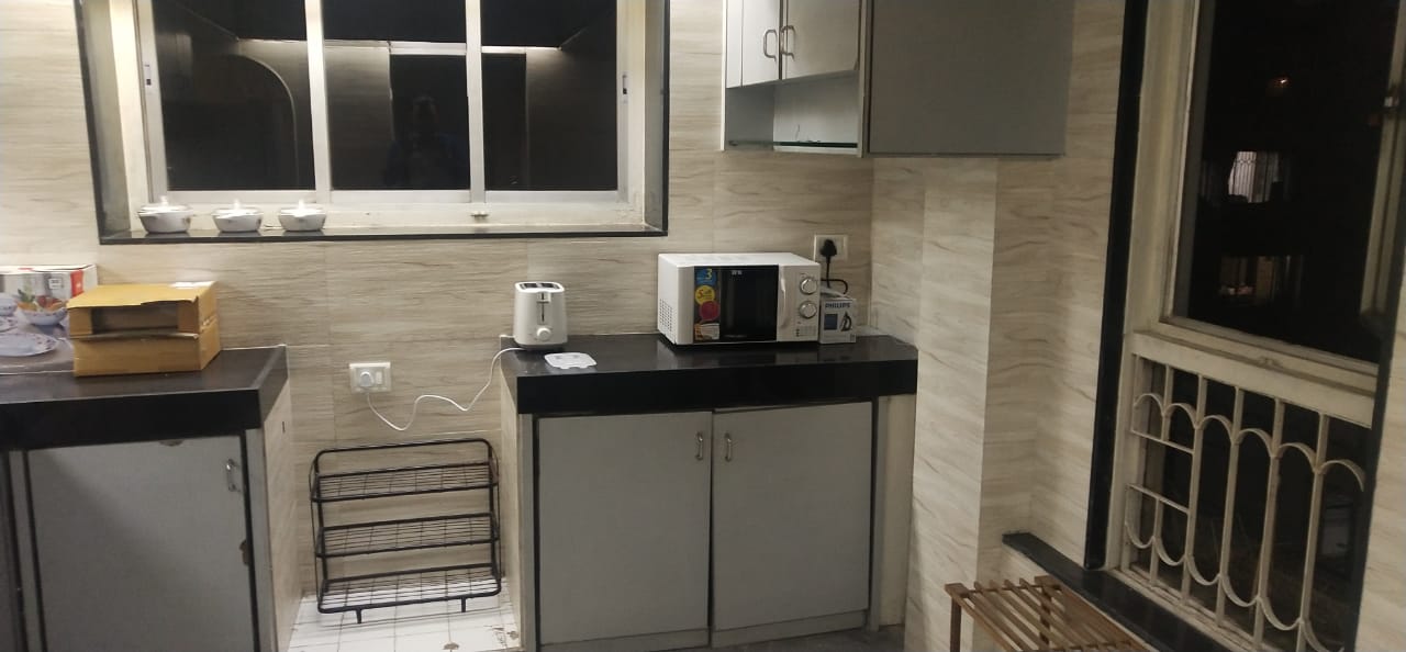 3 BHK Furnished in Dev Shakti , Santacruz West