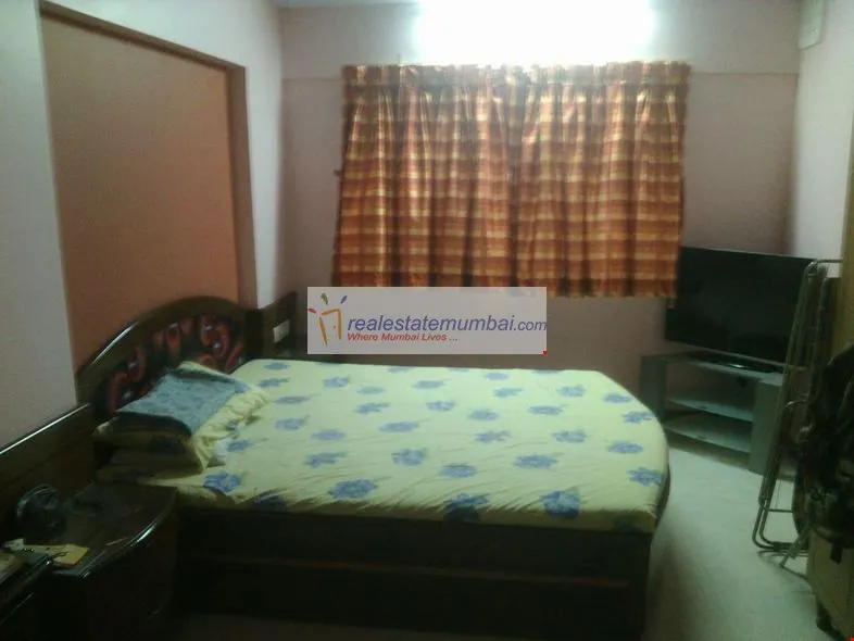 3 BHK Flats on Rent in Sai Rachana, Santacruz West