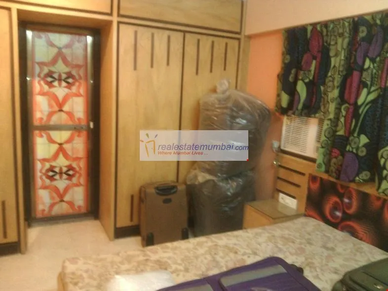 3 BHK Flats on Rent in Sai Rachana, Santacruz West