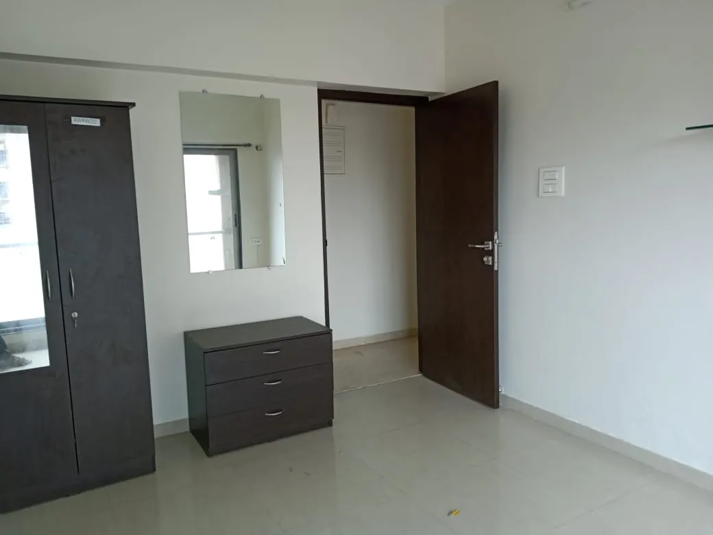 3 BHK Flats for Sale in Green Heights, Andheri West