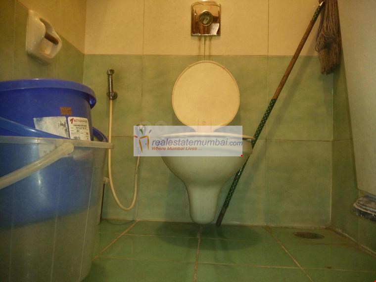 Bathroom 2 - Cannon, Bandra West