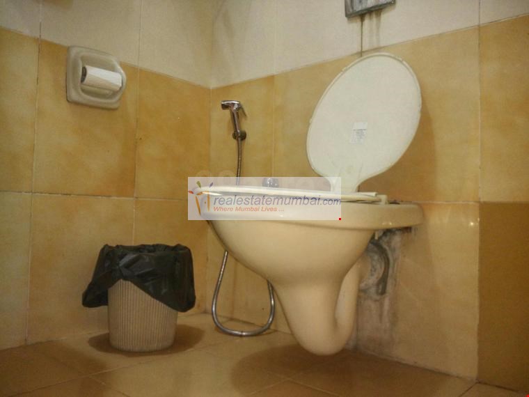 Bathroom 3 - Cannon, Bandra West