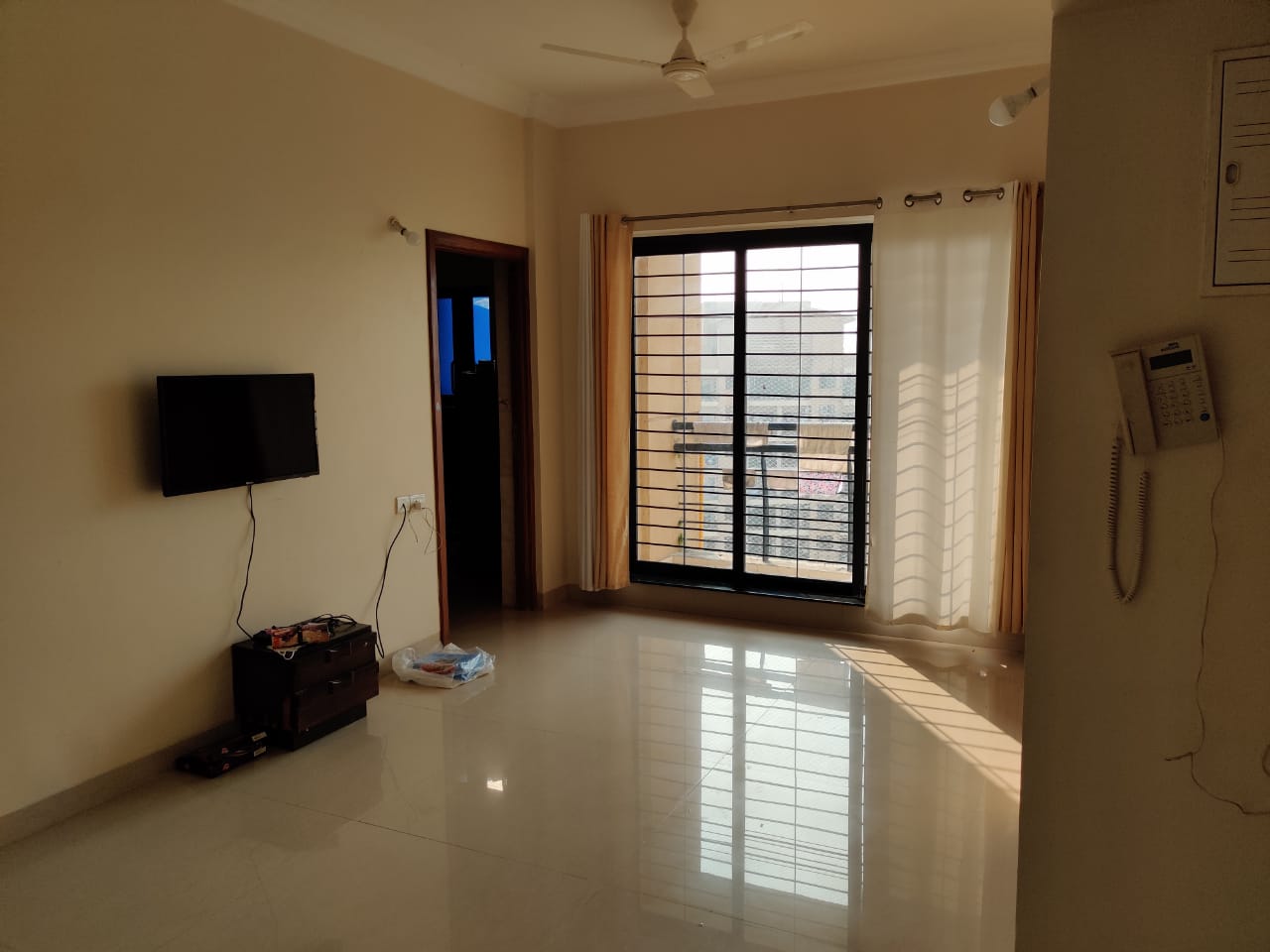 9 - Raheja Heights, Goregaon East