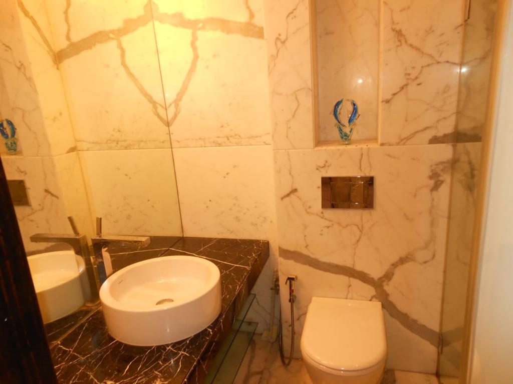 09 - Lodha Bellissimo, Mahalaxmi