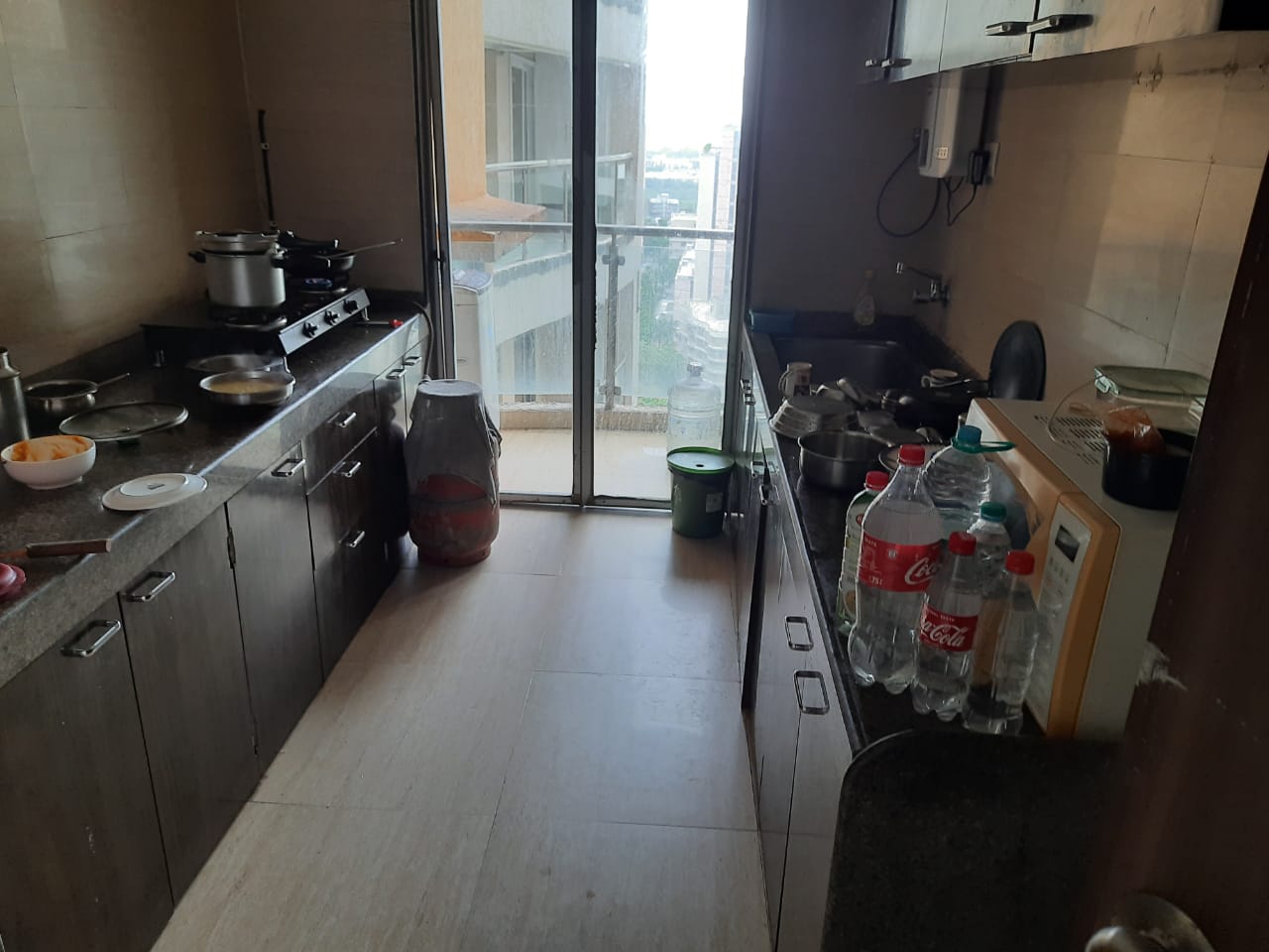 3 BHK Unfurnished in HDIL Metropolis , Andheri West