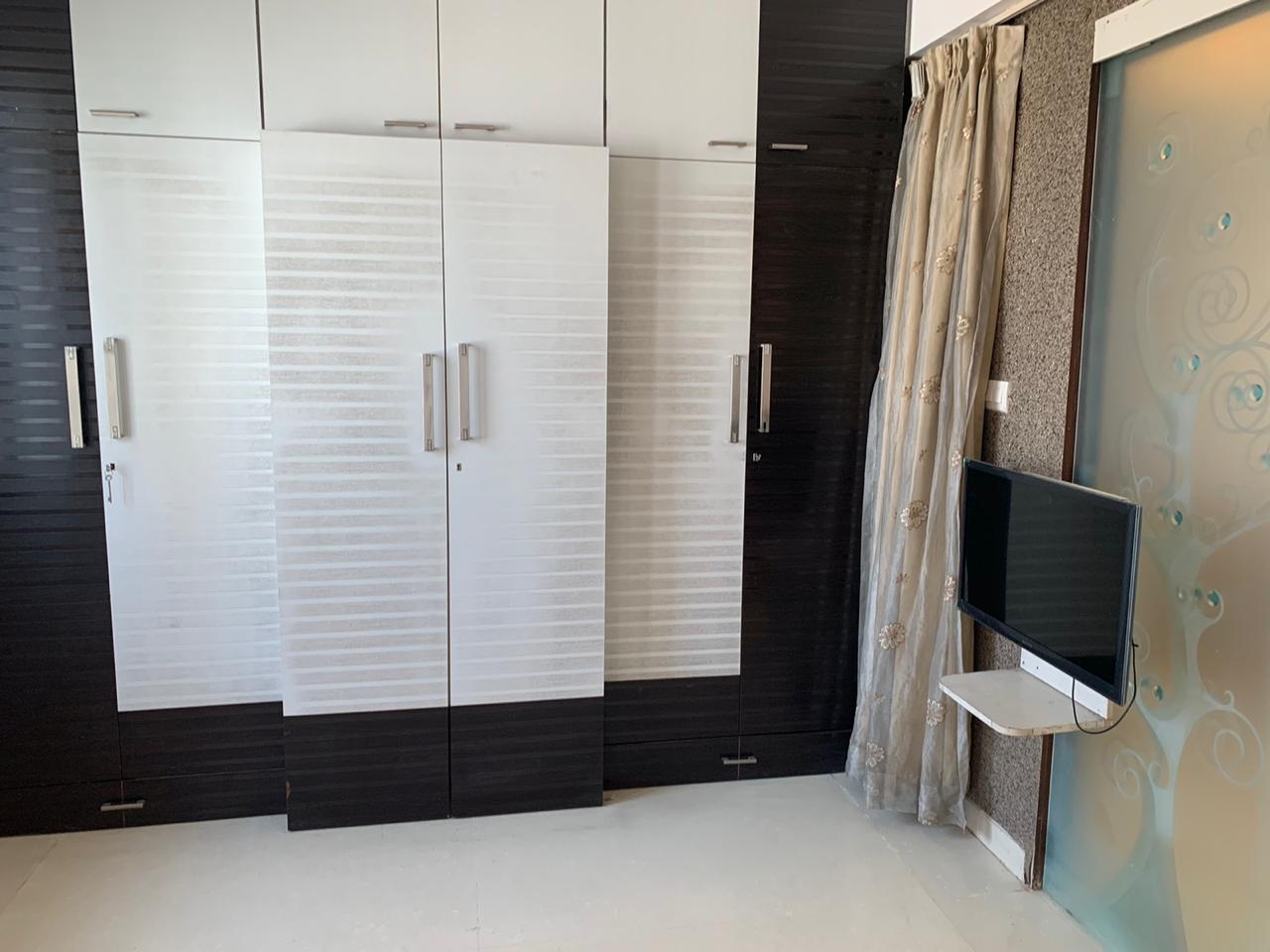 Bedroom 5 - Orbit Eternia, Lower Parel