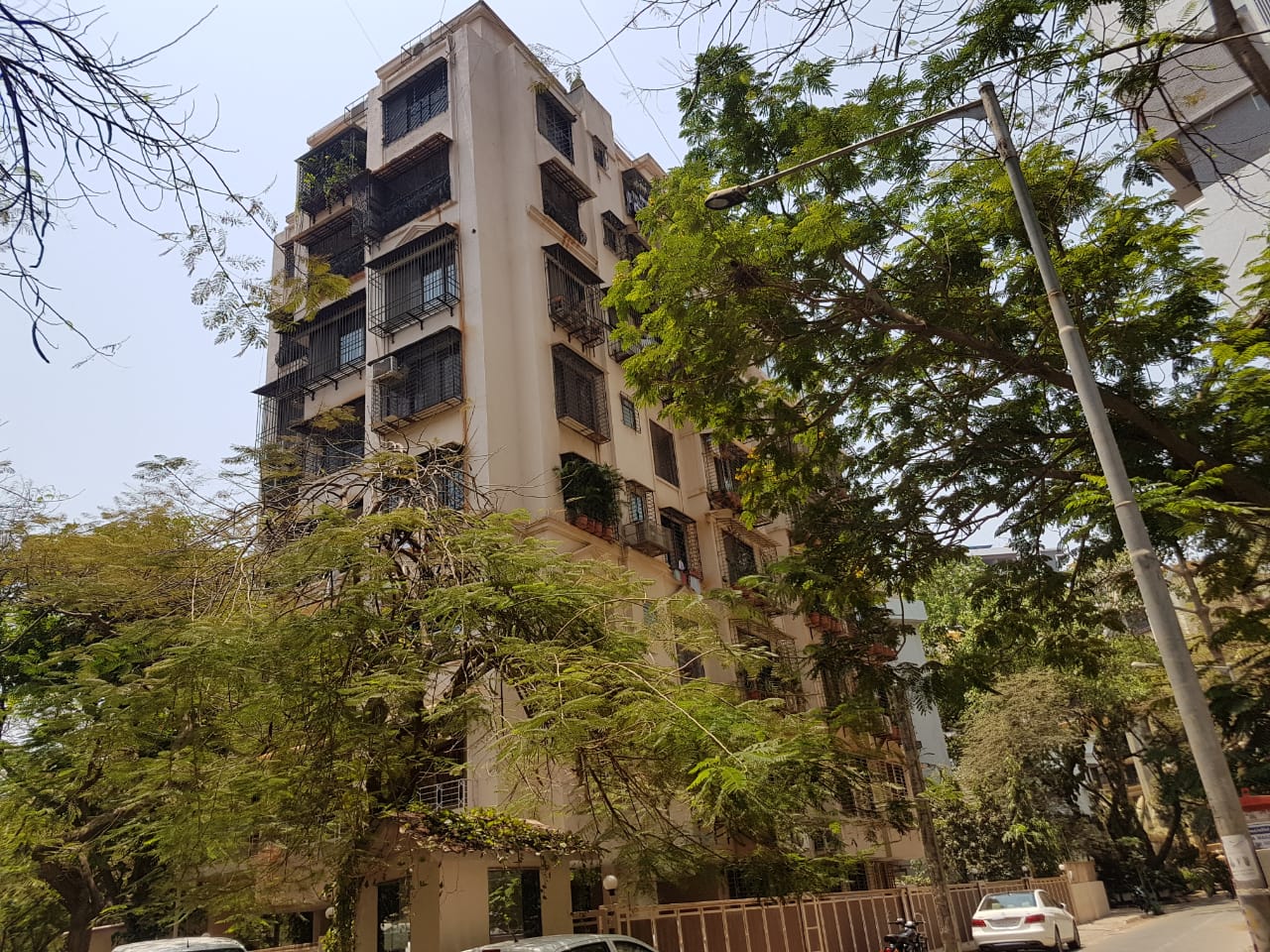 Building - Om Castle, Juhu