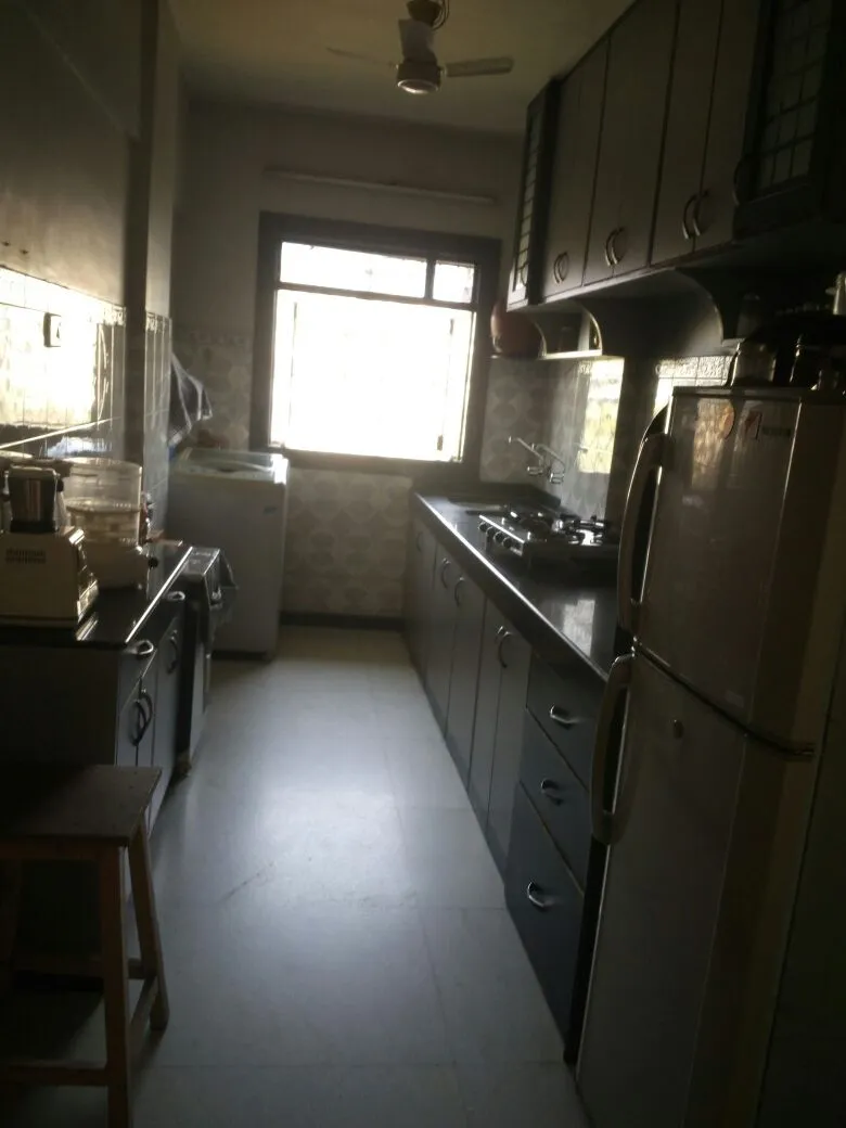 2 BHK Flats for Sale in Emerald Park, Andheri West