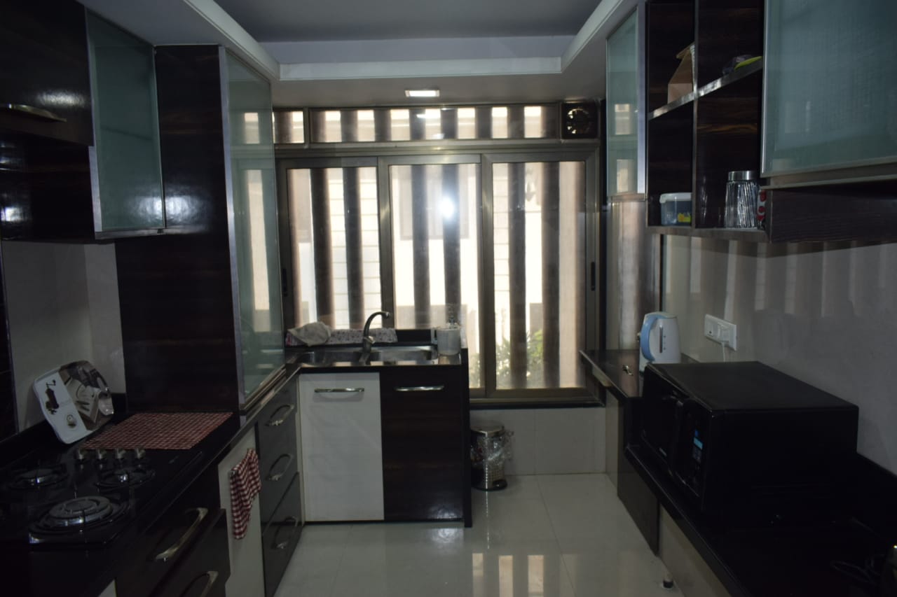 13 - Urvashi Terraces, Khar West