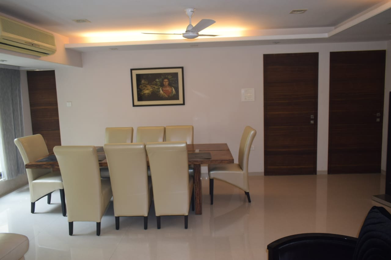 3 - Urvashi Terraces, Khar West