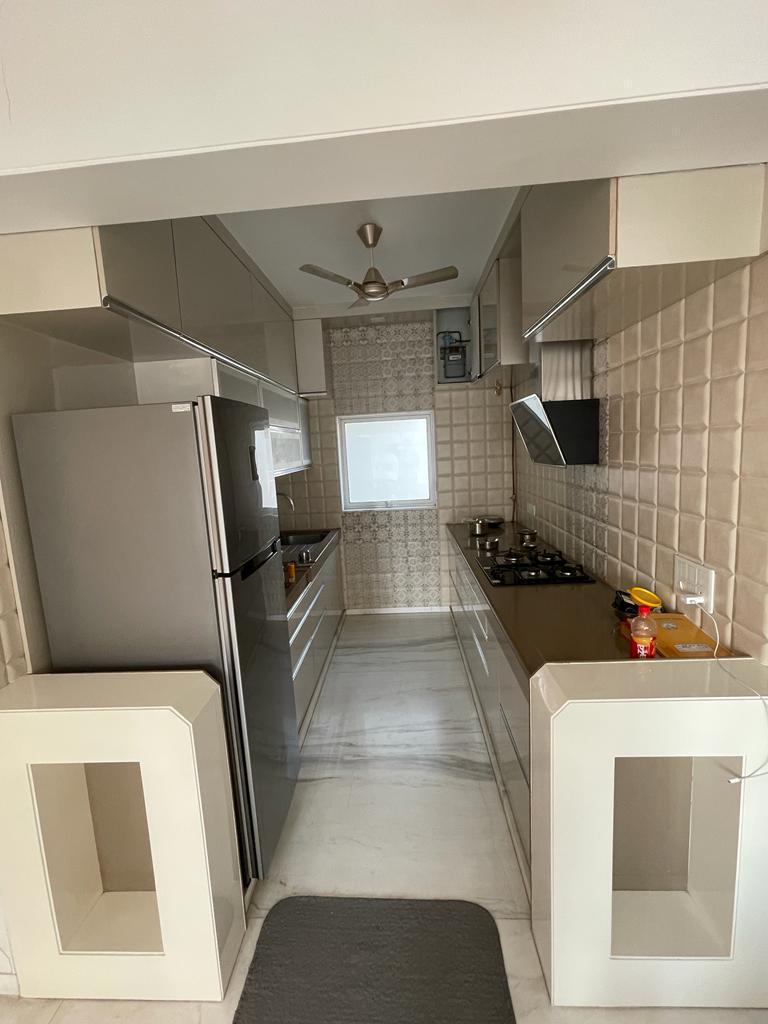 2 BHK Flats on Rent in Venus Apartment, Worli