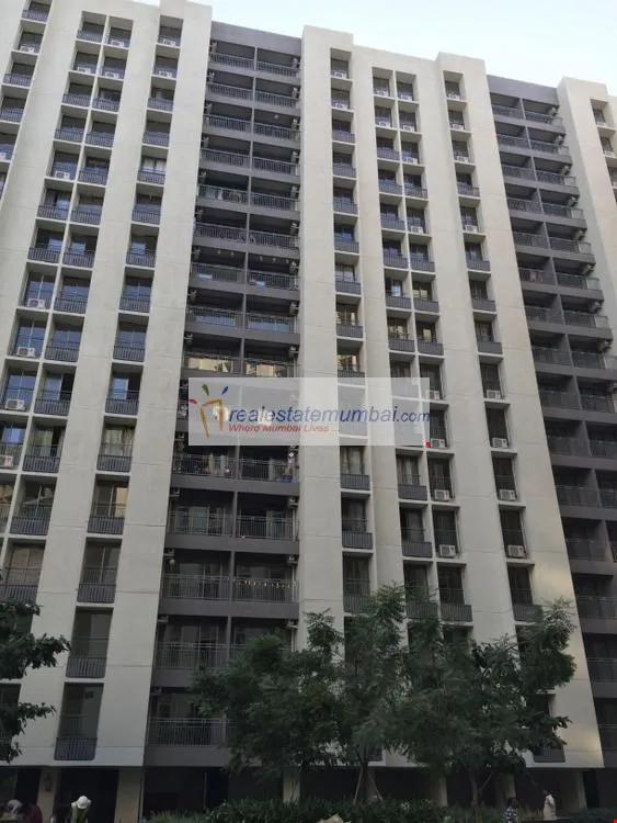 2 BHK Flats on Rent in Mahalaxmi Towers, Andheri West