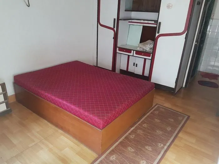 2 BHK Flats for Sale in Basera, Andheri West