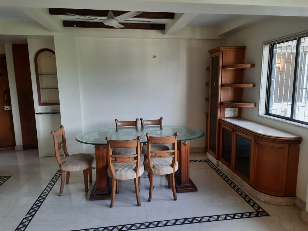 10 - Sea Breeze, Bandra West