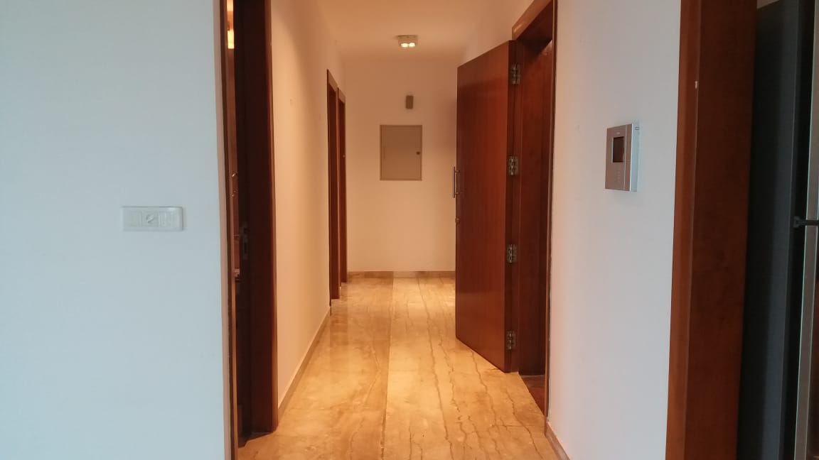 Building - Vasukamal, Bandra West