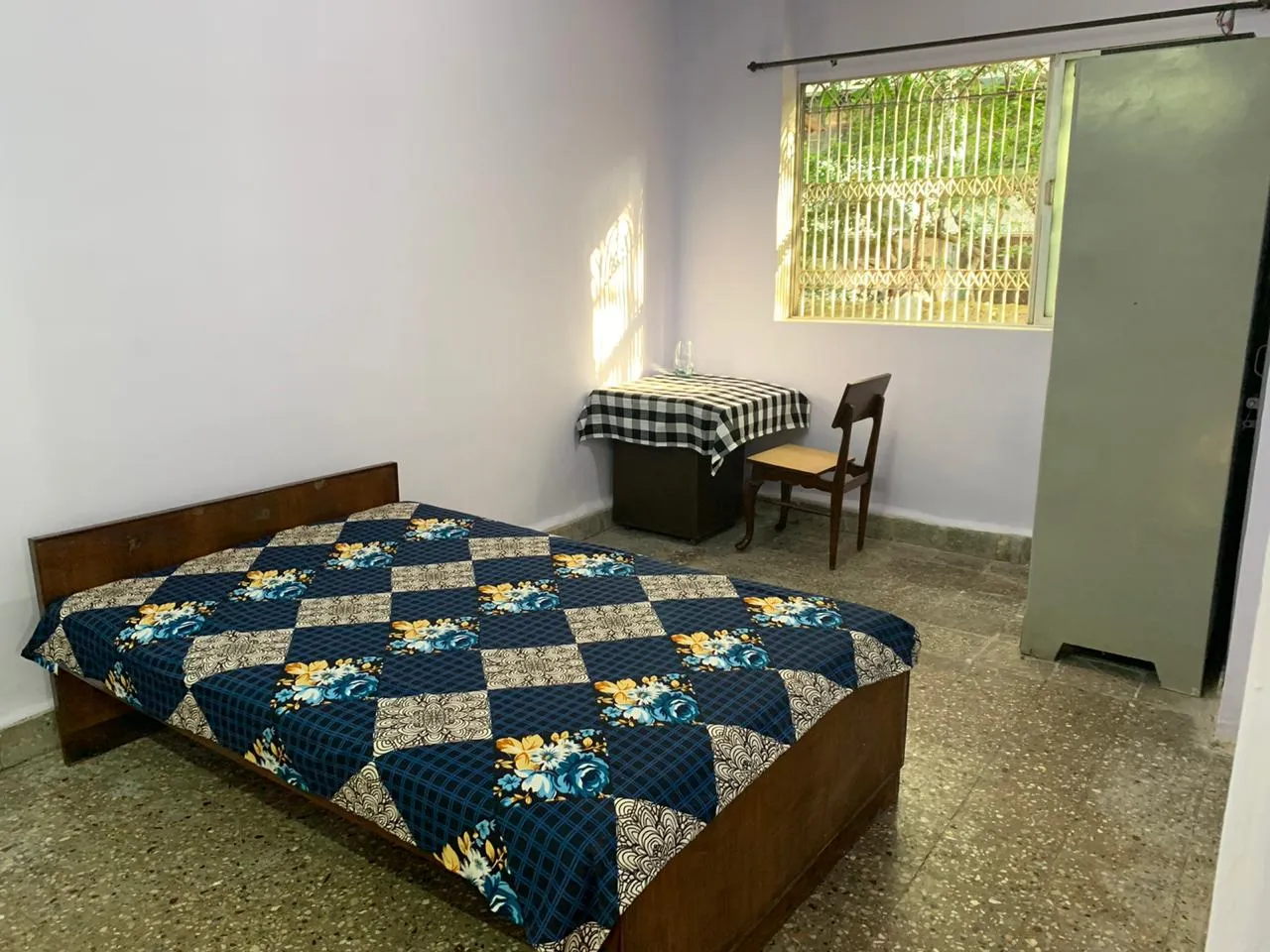 2 BHK Flats on Rent in Bina Apartment, Andheri West