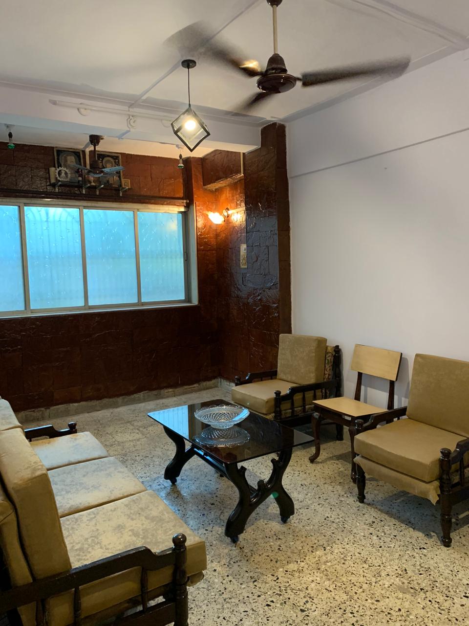 1 BHK Bina Apartment, Khar West — for Rent