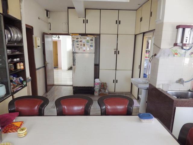 Dining - Sagar Mahal, Walkeshwar