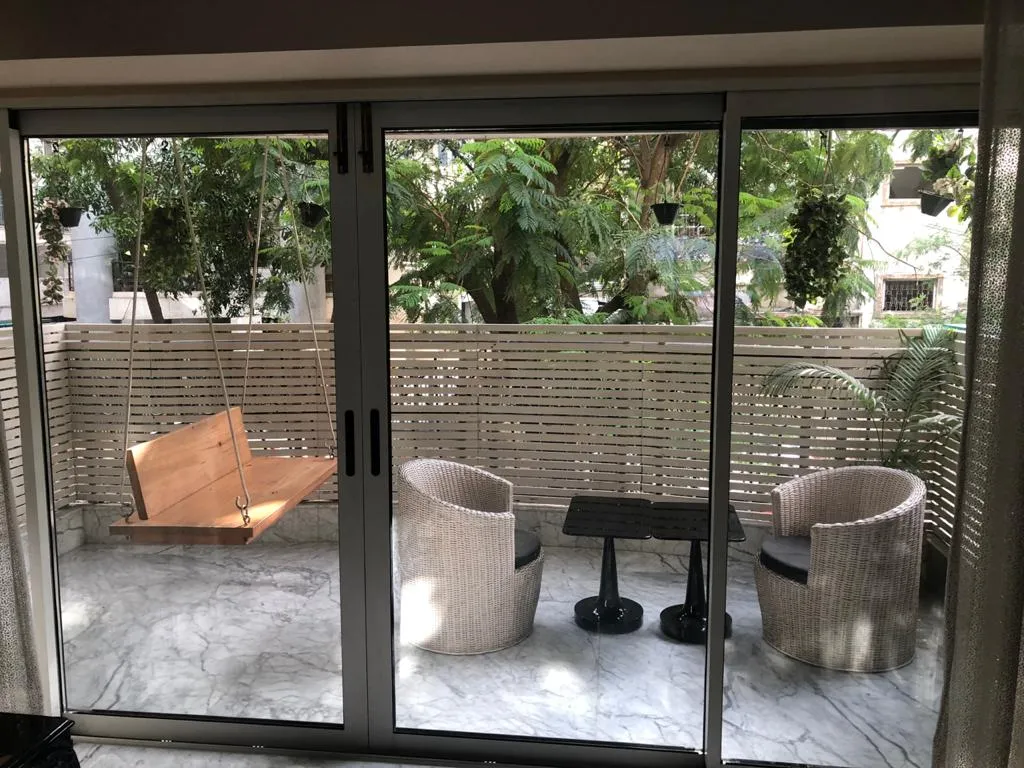 3 BHK Flats on Rent in Daffodils, Bandra West