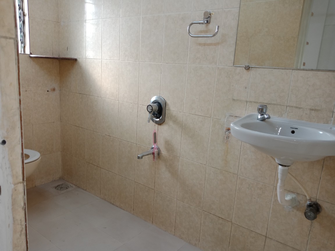 Bathroom 2 - Royal Classic, Andheri West