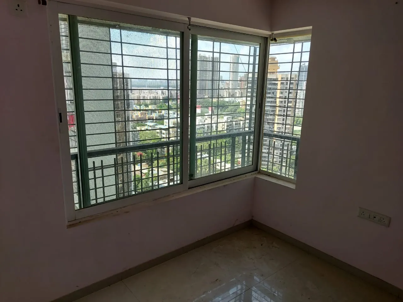 3 BHK Flats for Sale in DLH Orchid, Andheri West
