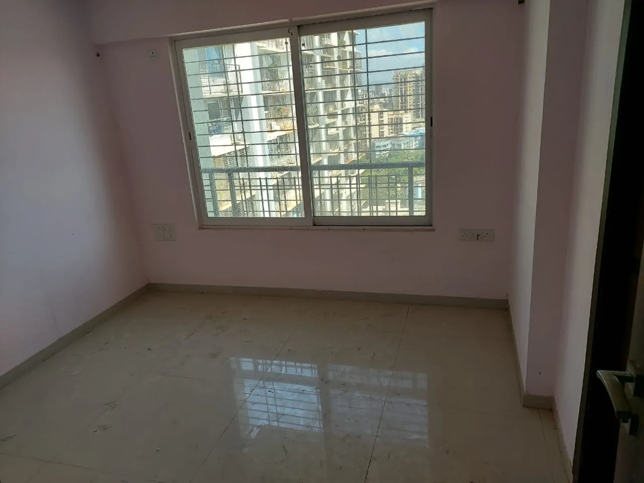3 BHK Flats for Sale in DLH Orchid, Andheri West