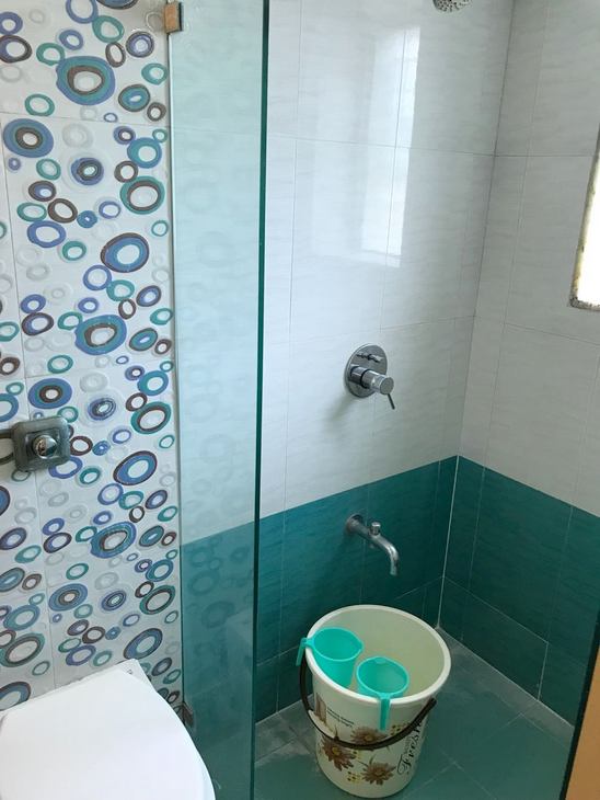 Bathroom 2 - Sea Palace, Juhu