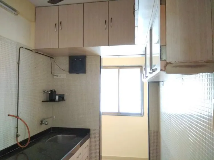 2 BHK Flats on Rent in Sai Apartment, Andheri West