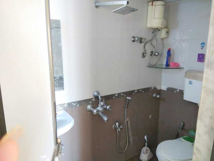 Master Bathroom - Sai Apartment, Andheri West