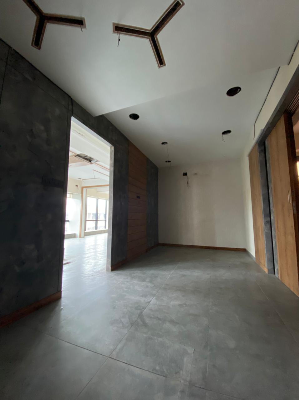 Office Space Semi-Furnished in Casablanca , Juhu