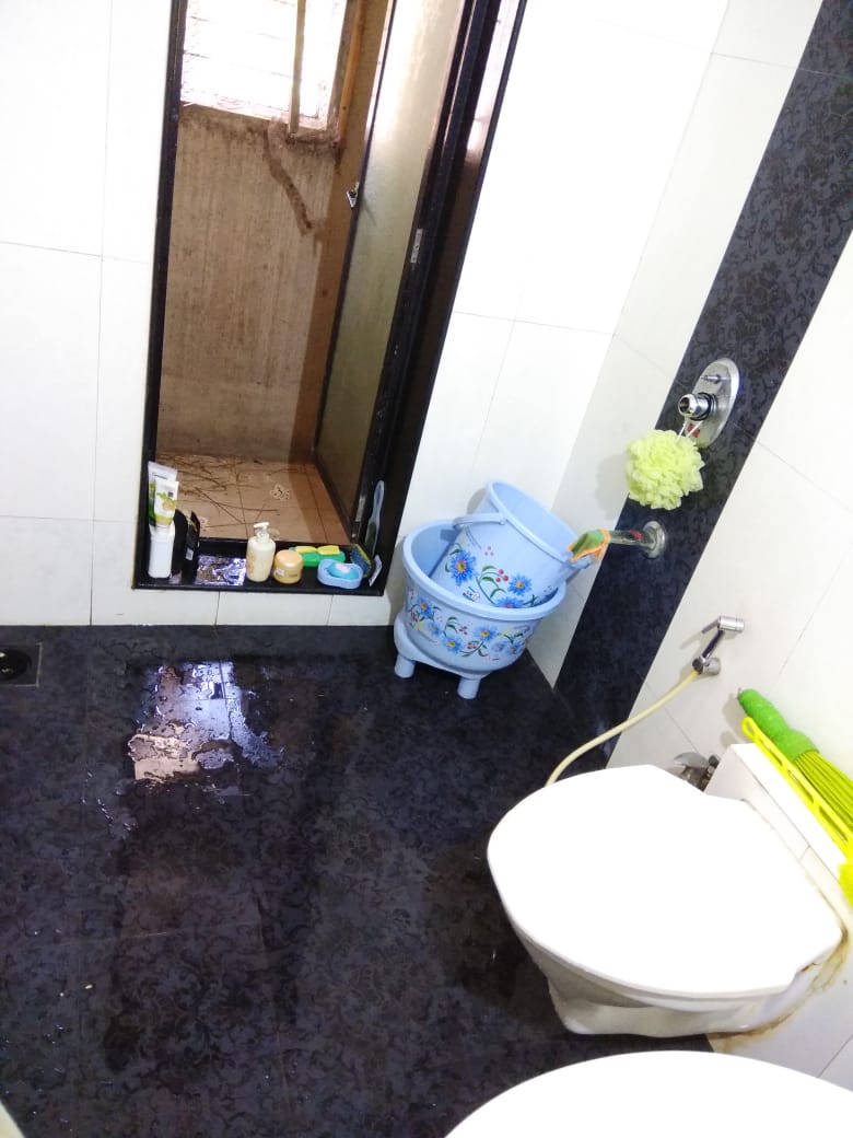 Bathroom 31 - Om Sai, Andheri West