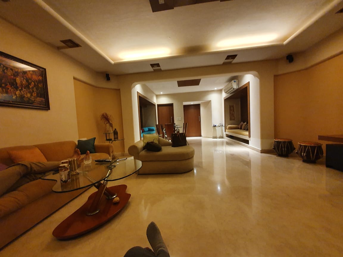 6 - Flamingo, Khar West