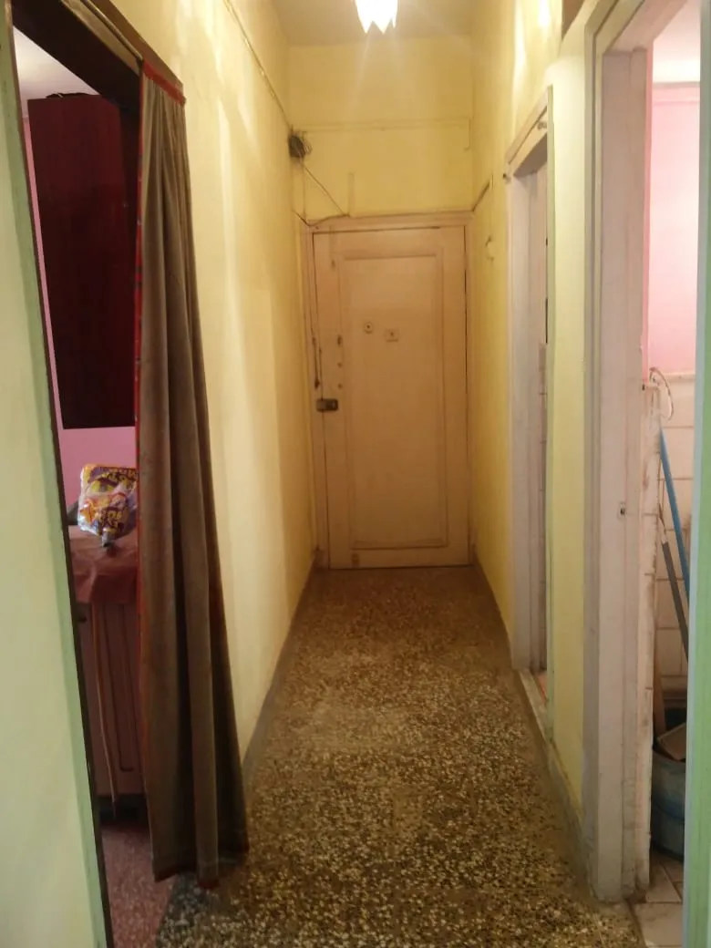 2½ BHK Flats for Sale in Hill Crest, Bandra West