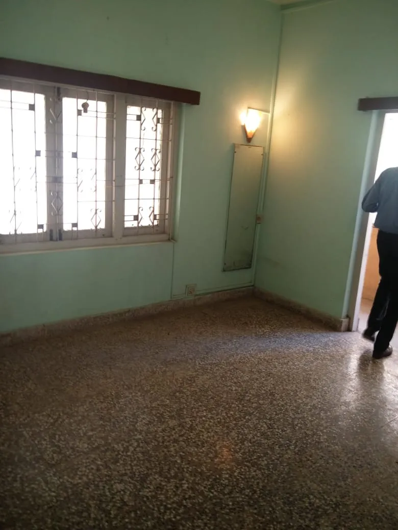 2½ BHK Flats for Sale in Hill Crest, Bandra West