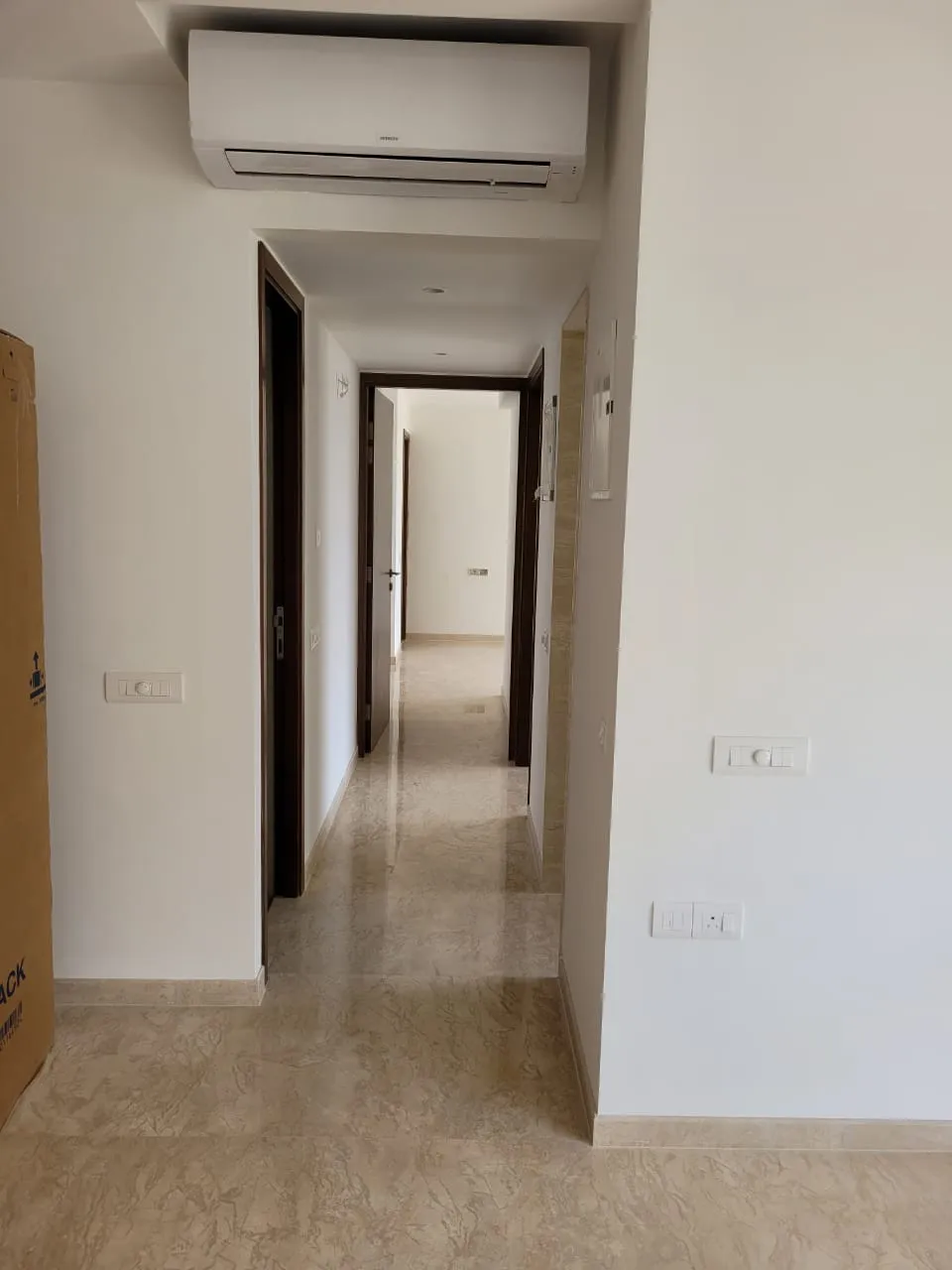 2 BHK Flats for Sale in Castle Rock, Powai