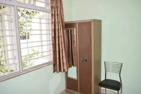 2 BHK Flats on Rent in Laxmi Chs, Bandra West