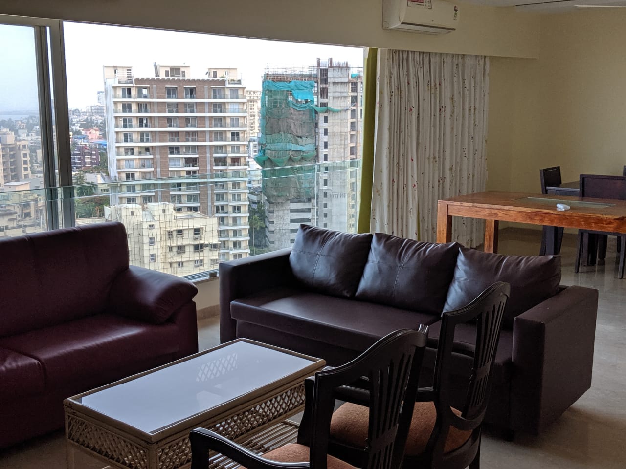 4 BHK Furnished in Two Roses , Bandra West