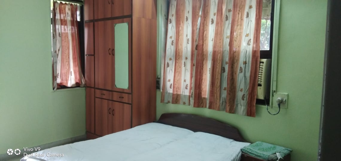 2 BHK Semi Furnished in Shilpa Apartment , Santacruz West