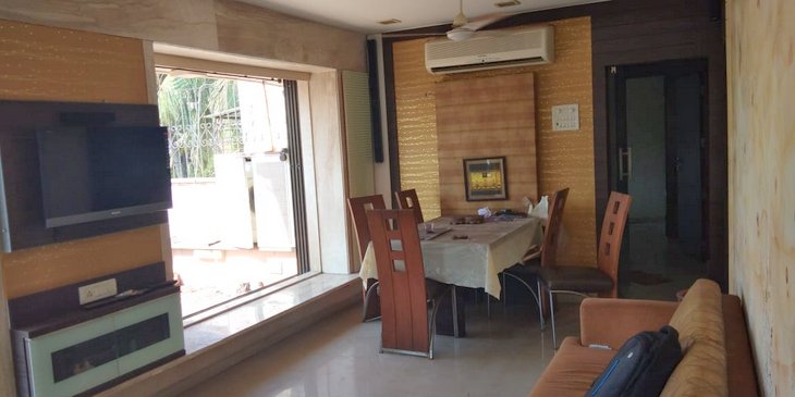 Dining - Juhu Anmol, Juhu