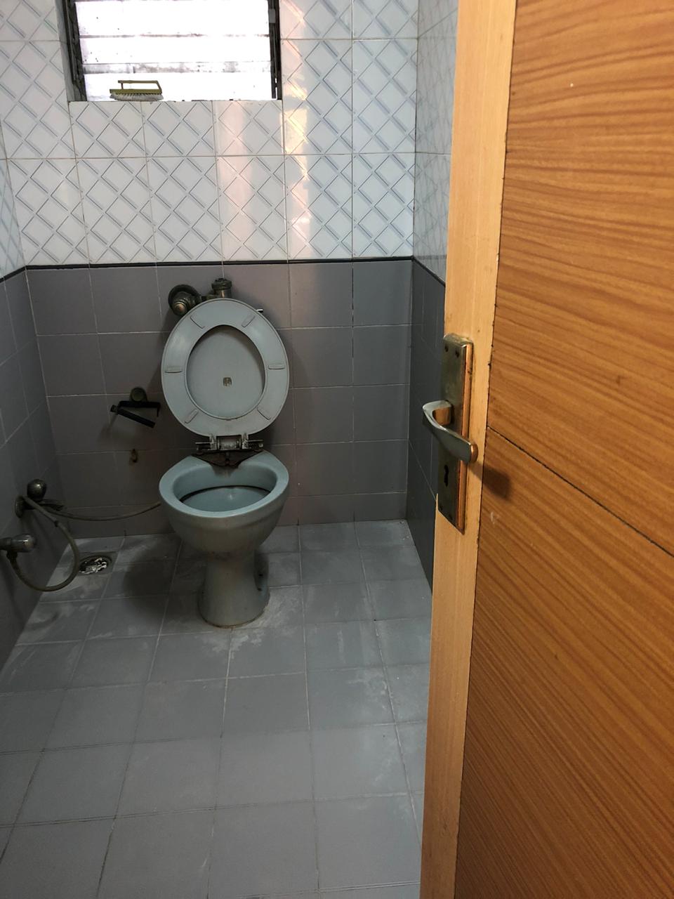 4 BHK Rushi Towers, Andheri West — for Rent — photo 10