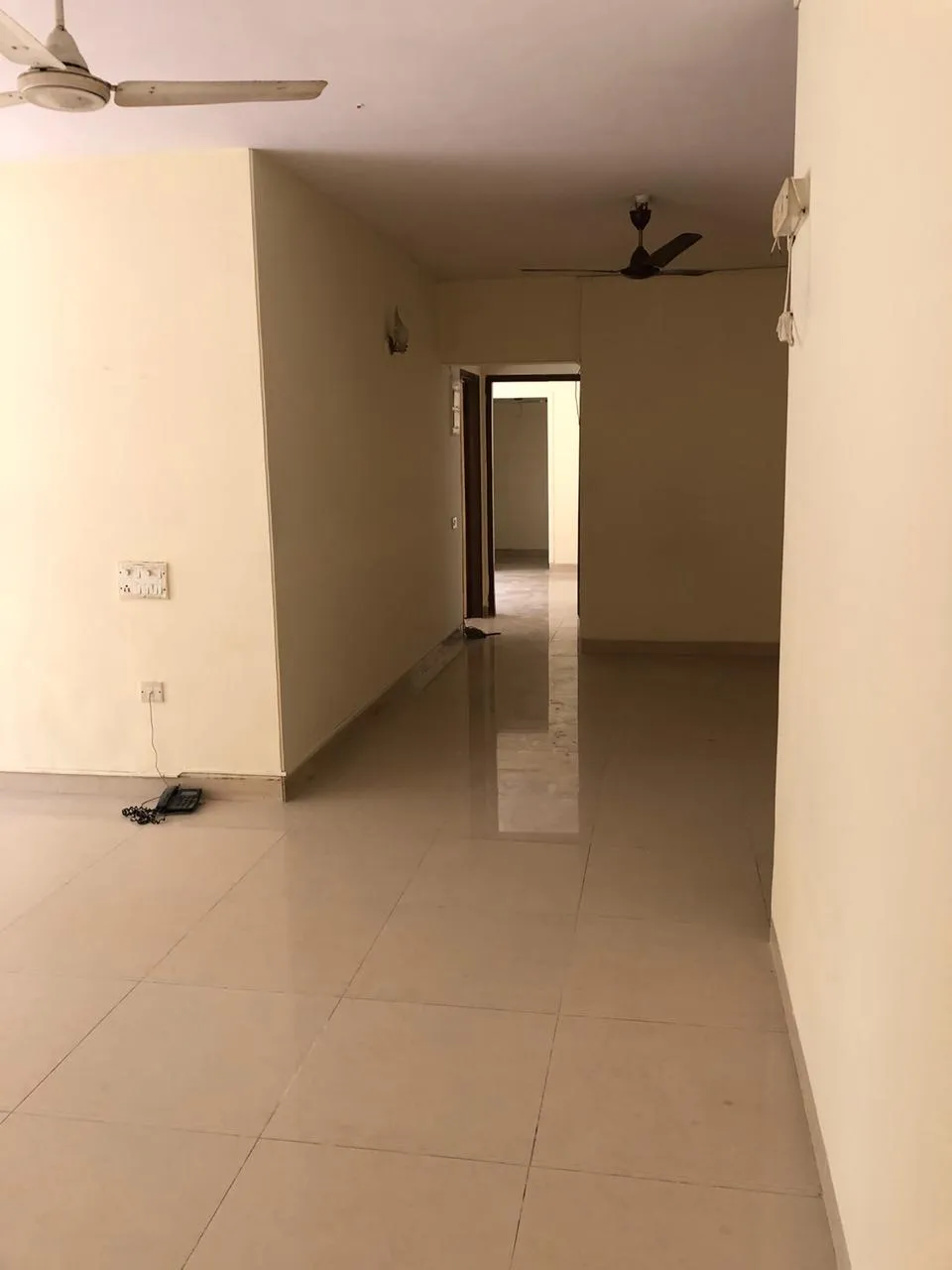 4 BHK Flats for Sale in Rushi Towers, Andheri West