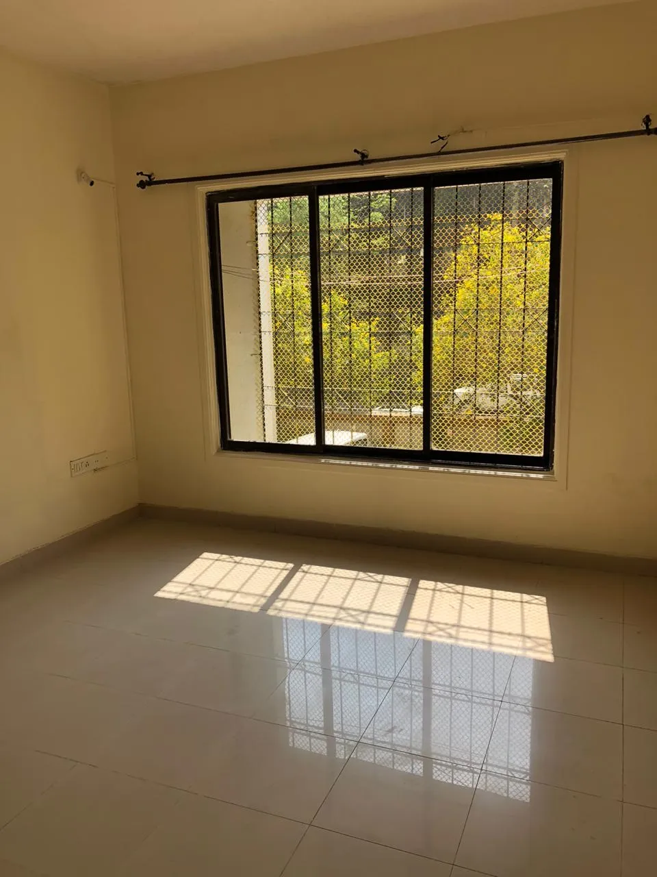 4 BHK Flats for Sale in Rushi Towers, Andheri West