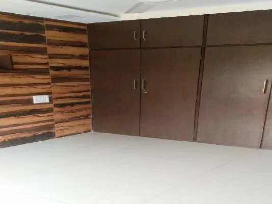 2 BHK Flats on Rent in Avalon, Andheri West