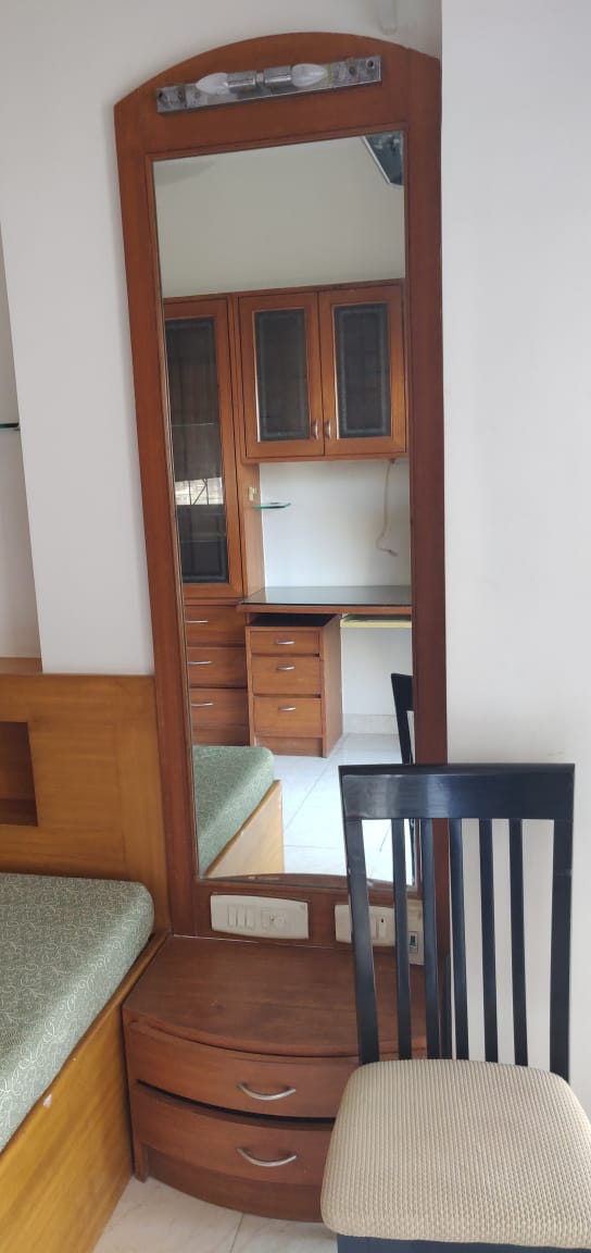 Bedroom 25 - Lokhandwala Residency, Worli