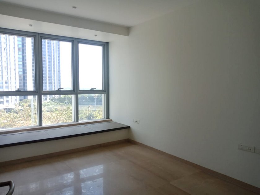 Bedroom 31 - Oberoi Esquire, Goregaon East