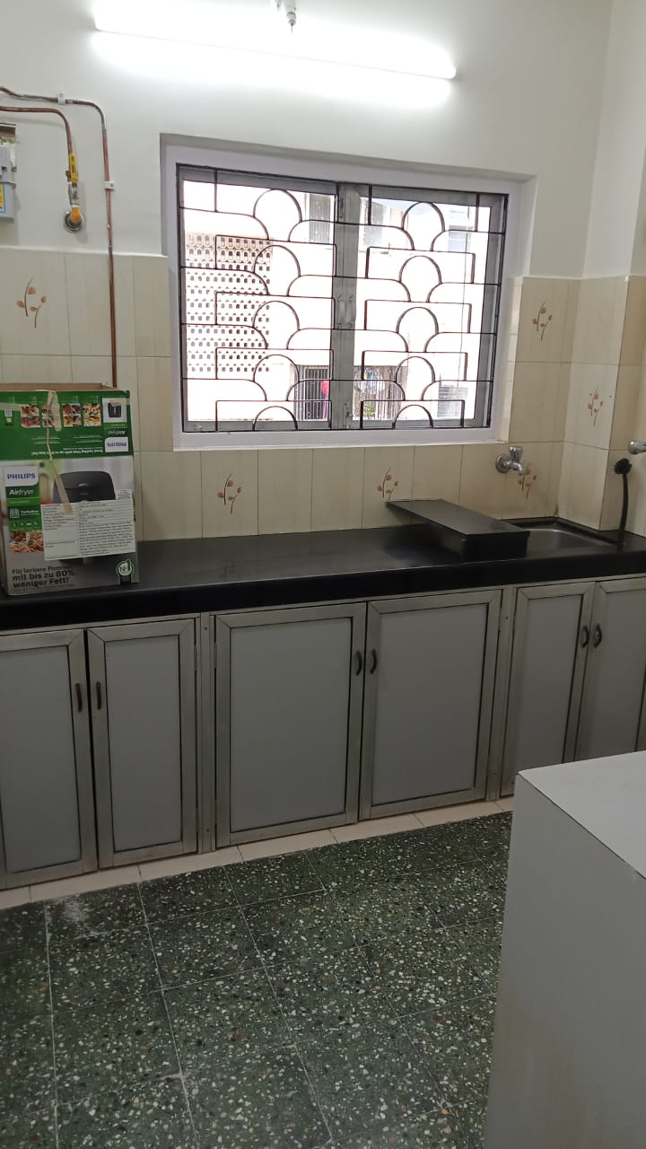 02 - Flamingo, Khar West