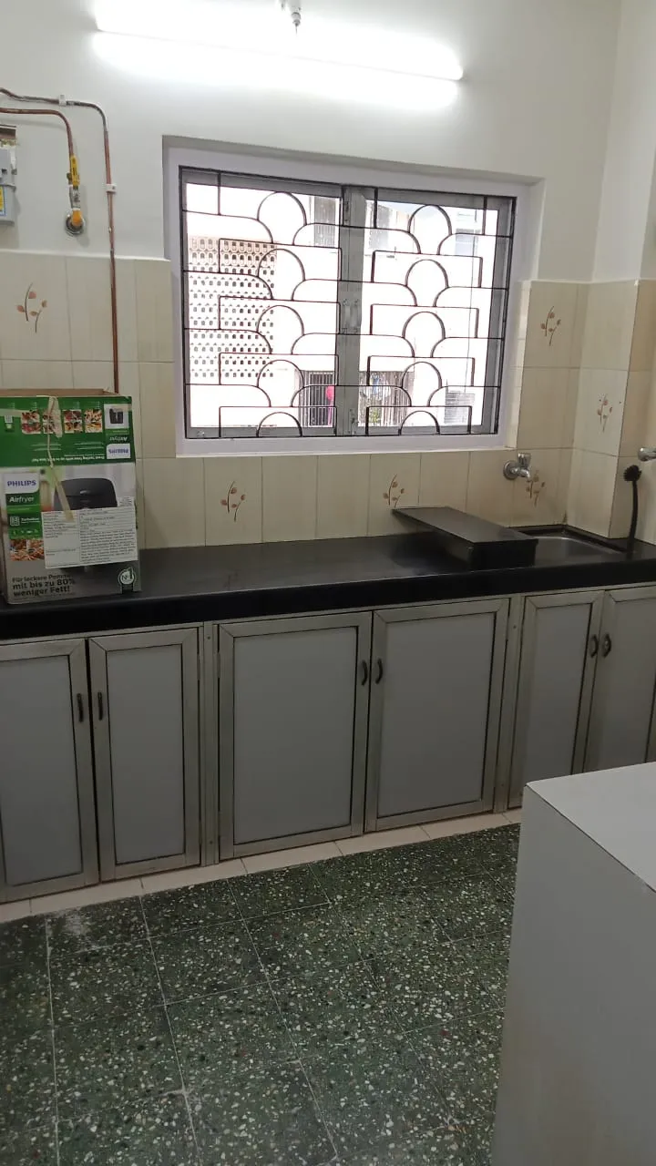 1 BHK Flats on Rent in Flamingo, Khar West