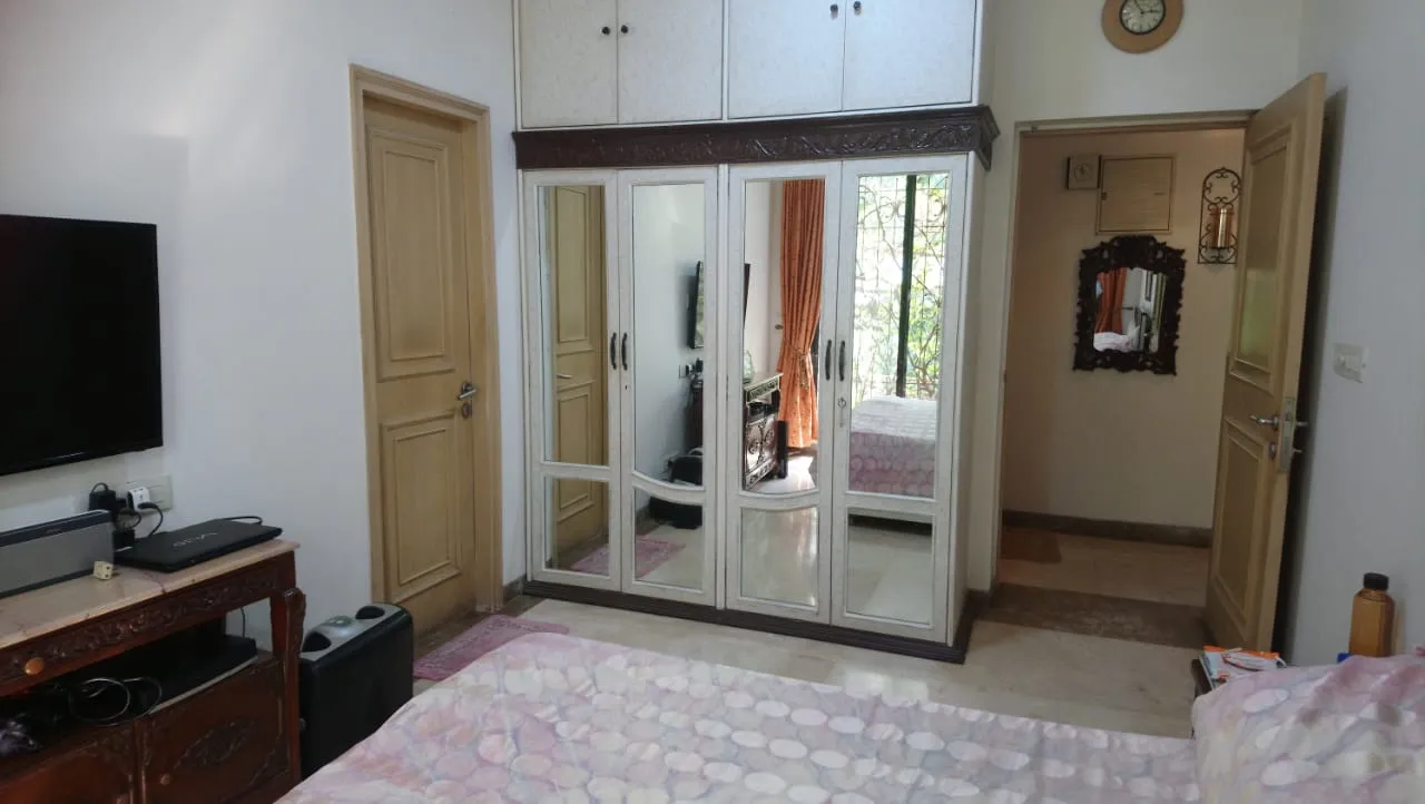 2 BHK Flats for Sale in Windermere, Andheri West