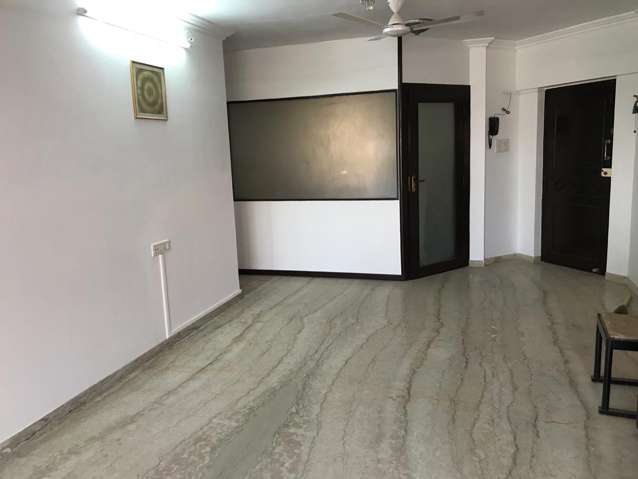 Building - Dheeraj Gaurav Heights, Andheri West