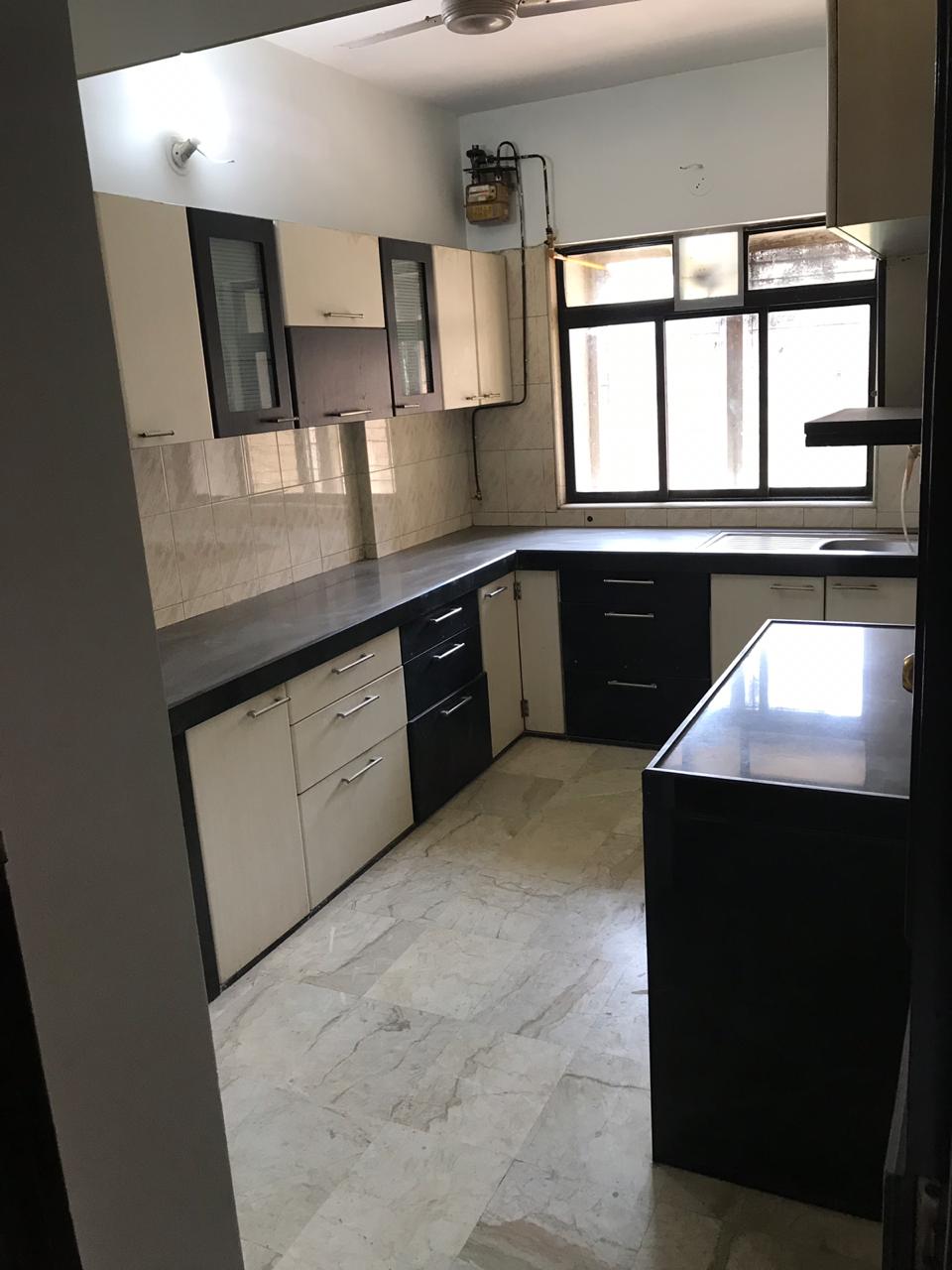 3 BHK Flats for Sale in Dheeraj Gaurav Heights, Andheri West